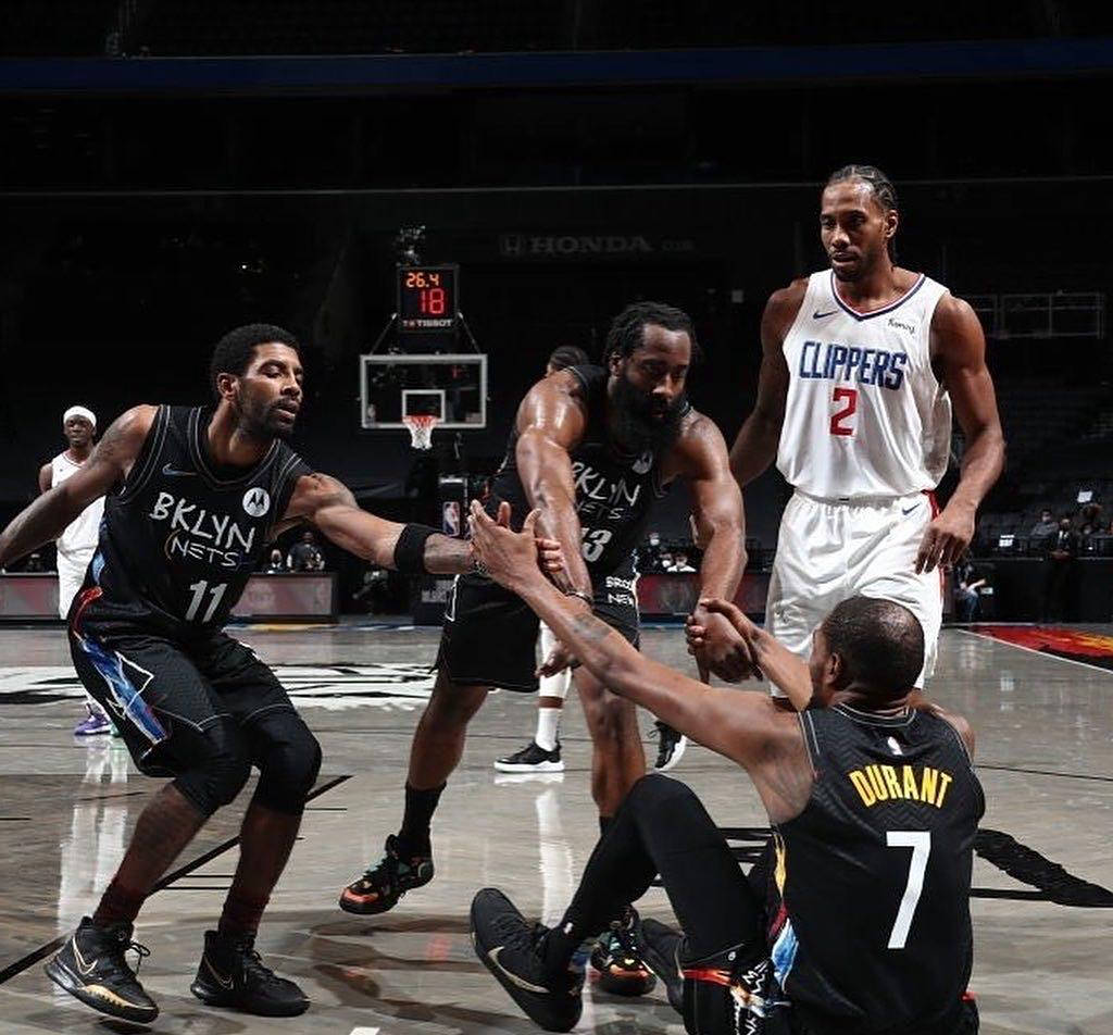 包含詹姆斯关键节点赛事规则更新，篮网带队取胜！的词条开云体育官网