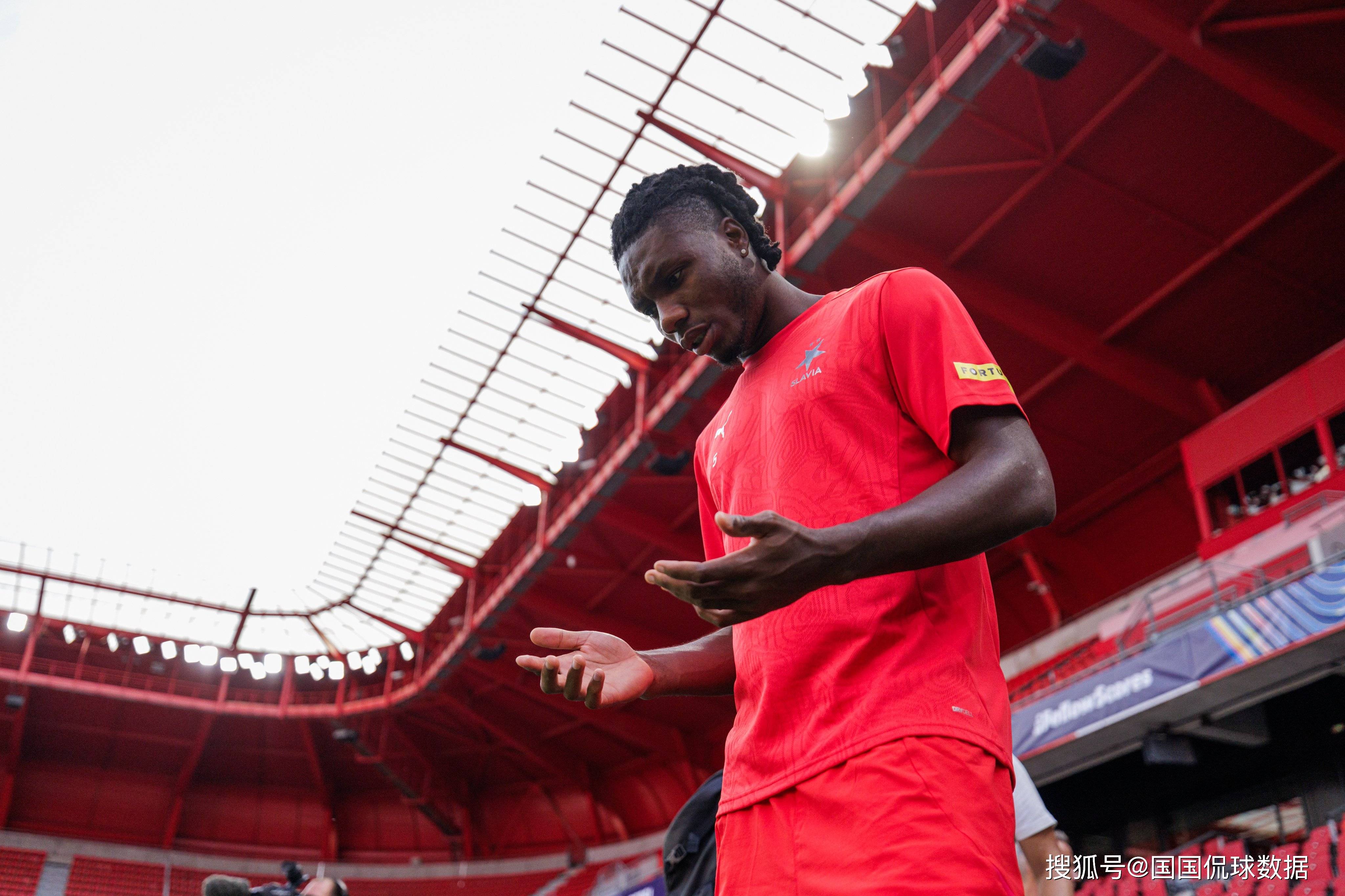 关于欧冠转会期再迎强敌，里尔复出首秀，主帅态度——气氛紧张，细节决定成败的信息开云官网