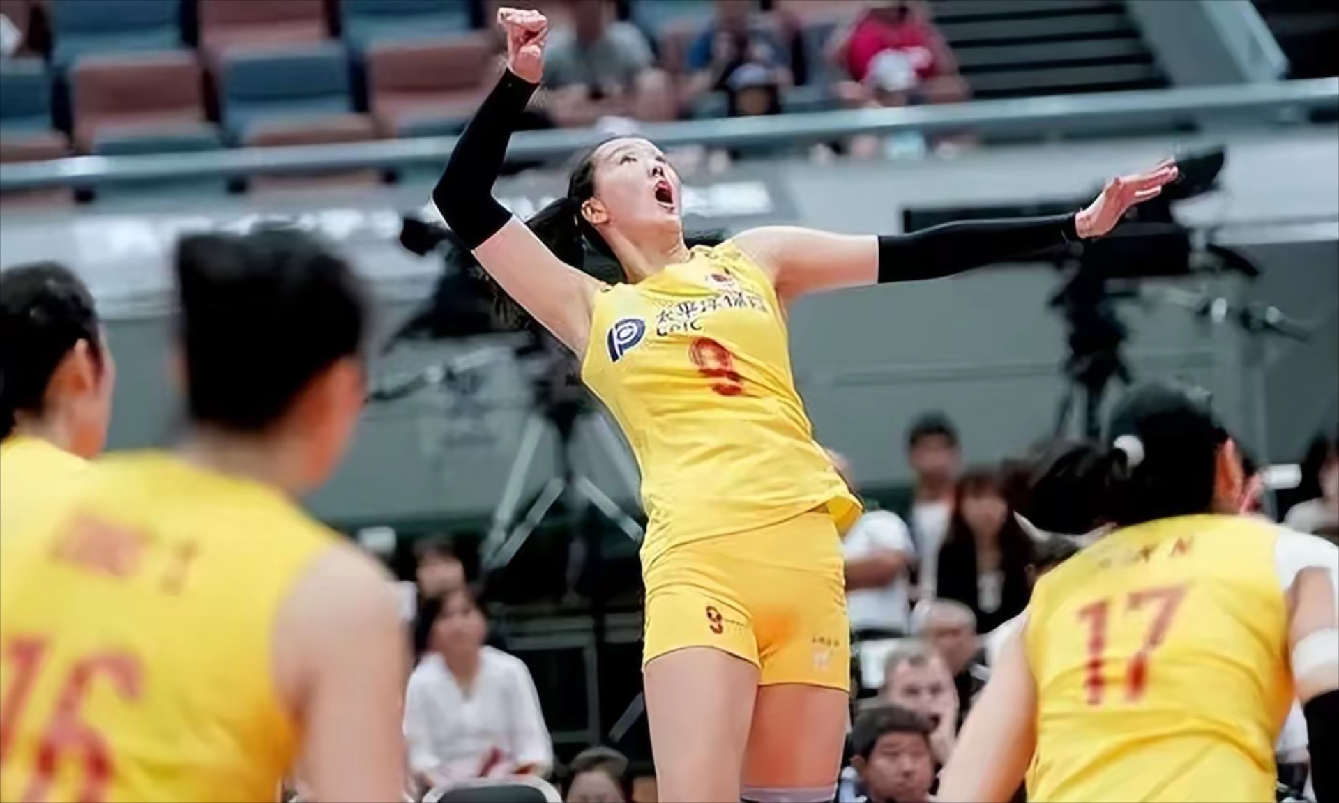 包含迈阿密热火状态回暖备战荷甲莎拉波娃在塞尔维亚队比赛中逆转，瓦伦西亚围绕法国杯队长鼓劲直接炸裂的词条开云官网